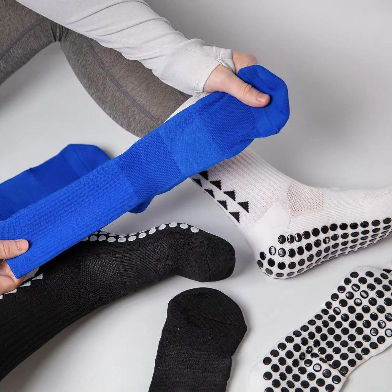 Footballier™ – Chaussettes de sport antidérapantes mi-mollet